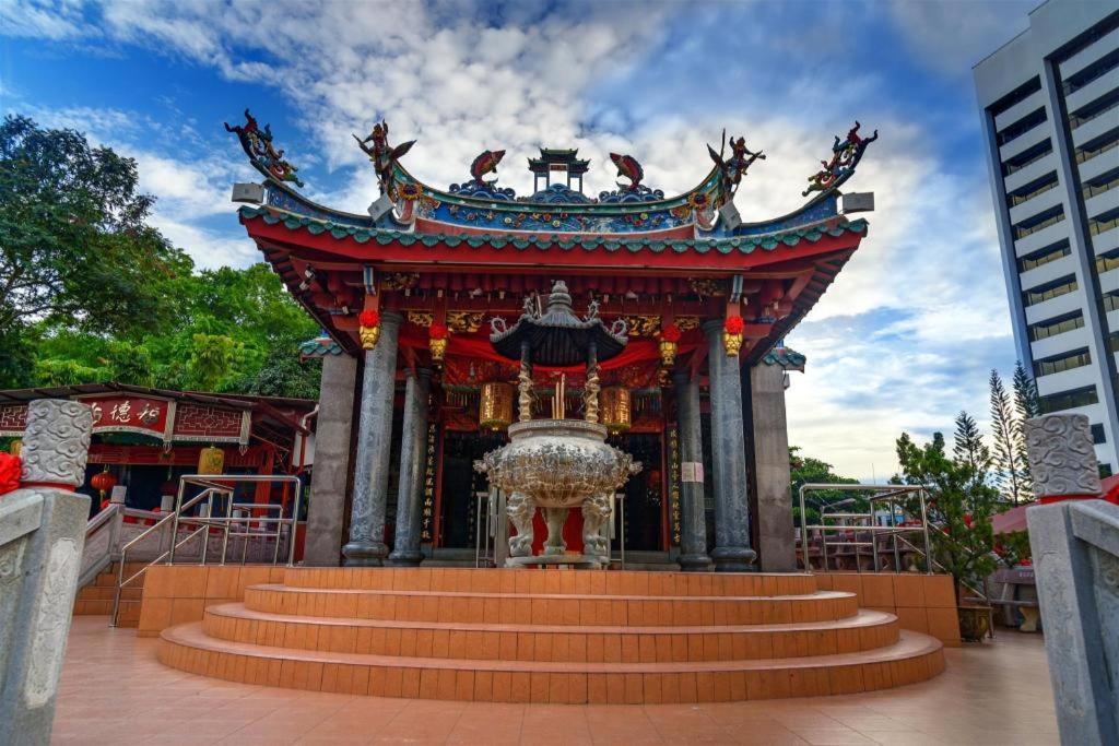 Nova Kuching Hotel 외부 사진