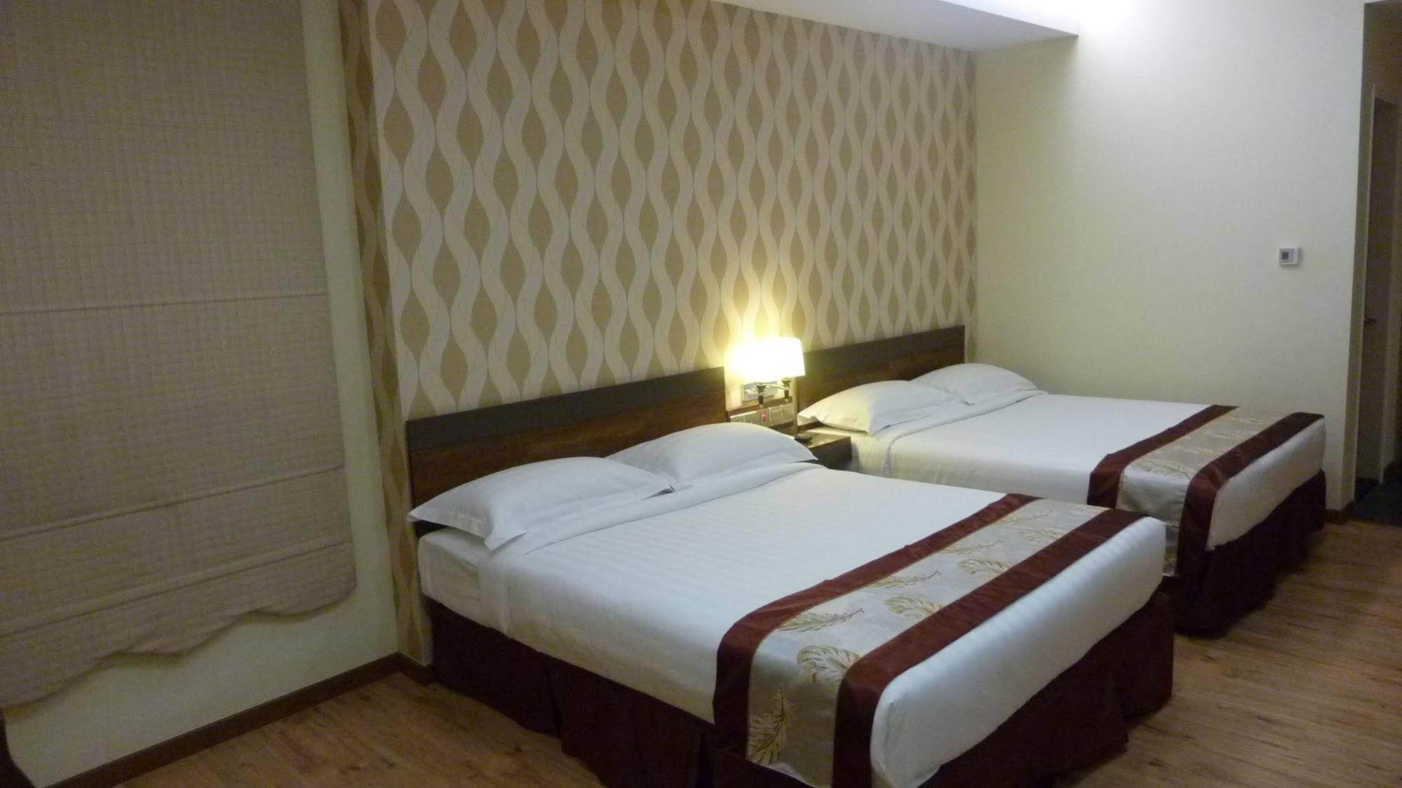 Nova Kuching Hotel 외부 사진