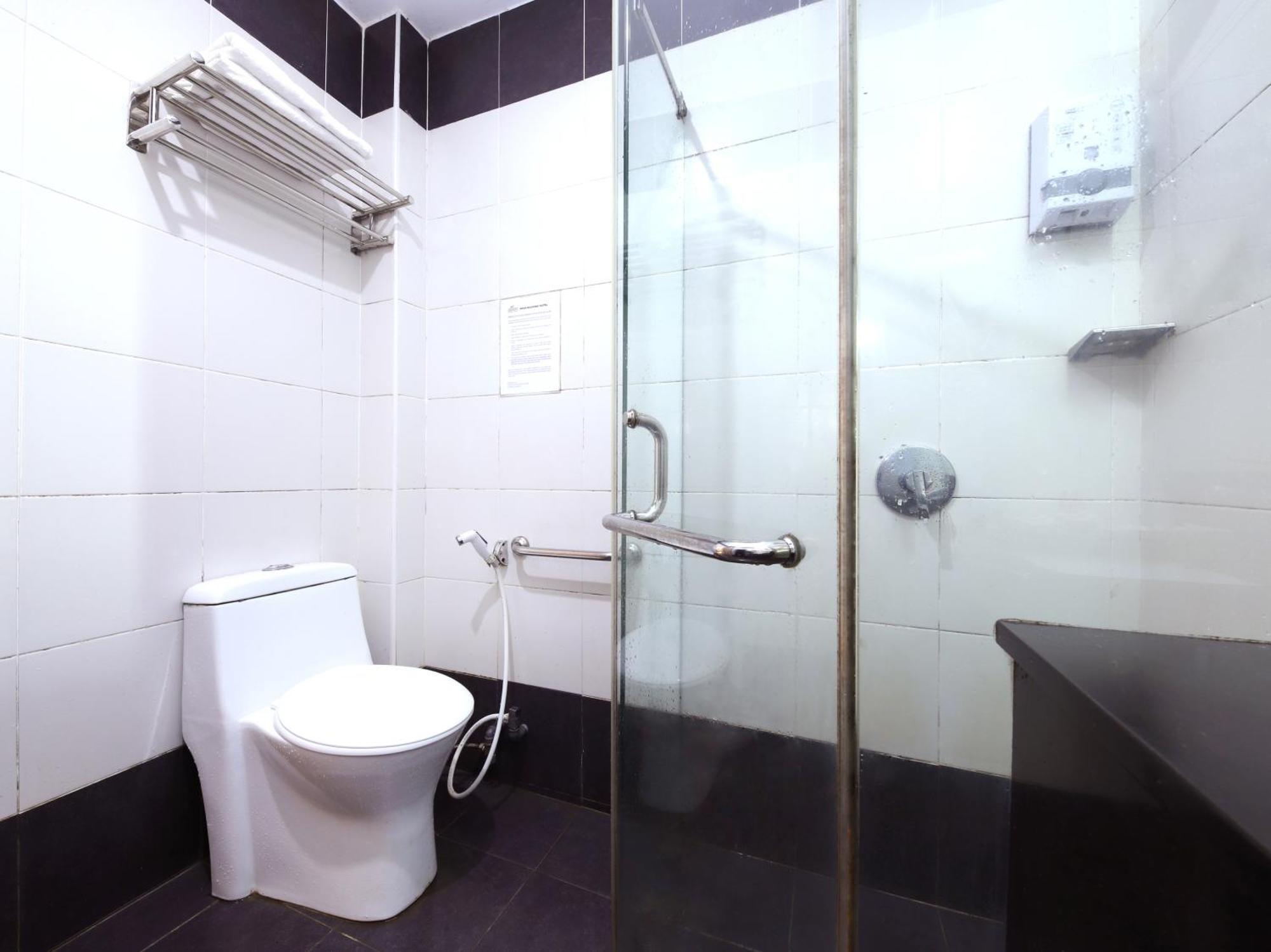 Nova Kuching Hotel 외부 사진